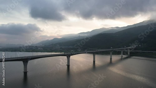 Wallpaper Mural 김해 낙동강대교 Torontodigital.ca