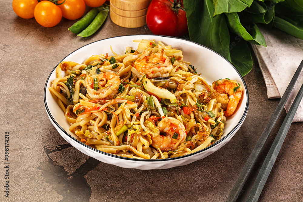 Pad Thai - noodles with prawn