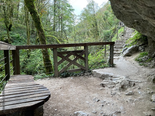 Bilde på lerret Hiking trails and markings in the canyon of the Tolminka river, Tolmin (Triglav