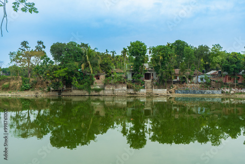 Obraz na płótnie Puthia Rajbari complex pond, Rajshahi Division, Puthia, Bangladesh w salonie