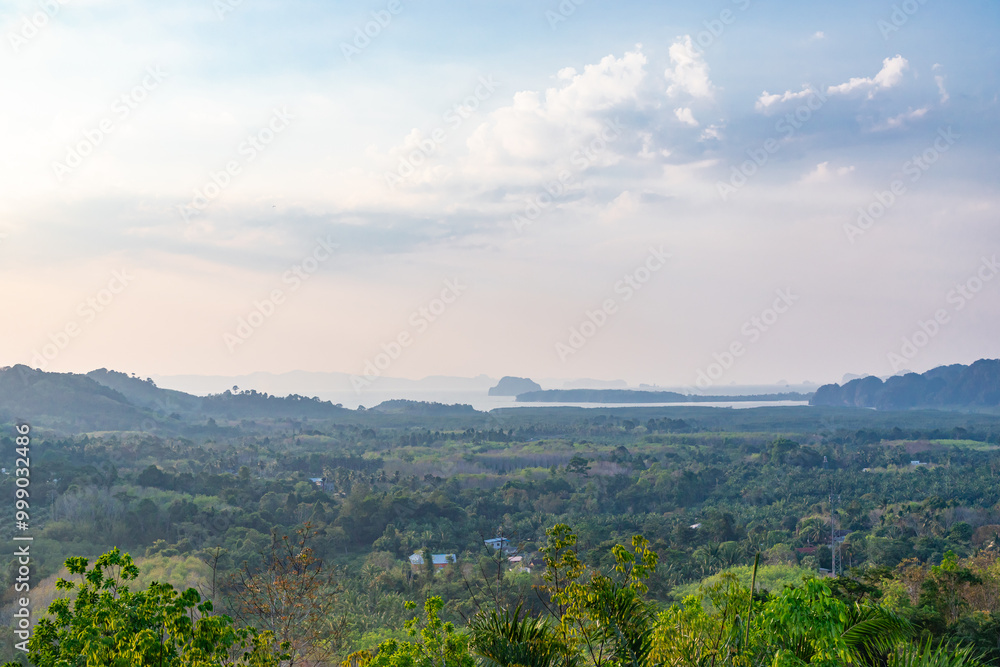 Naklejka premium Panoramic view from the Din Daeng Doi viewpoint. Endless wide valley with hills covered with tropical forests, pointed cliffs.