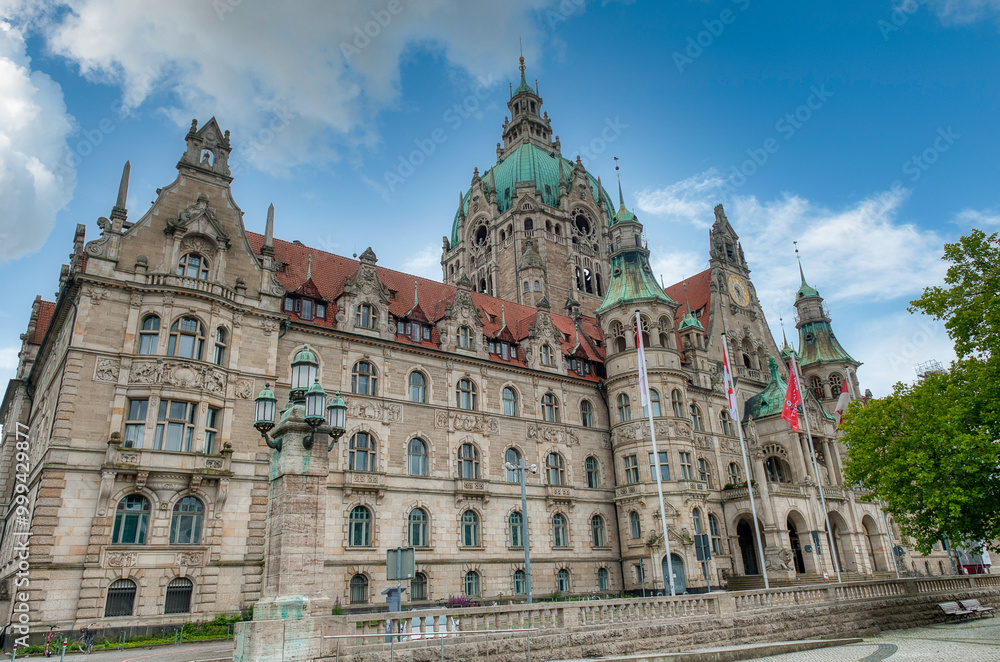 Hannover is the capital of the state of Lower Saxony (Germany). Hannover is the capital of the state of Lower Saxony (Germany).