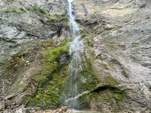 The Brinta waterfall, Vrsno (Kobarid, Slovenia) - Wasserfall Brinta, Vrsno (Kobarid, Slowenien) - Slap Brinta, Vrsno (Kobarid, Slovenija) photo