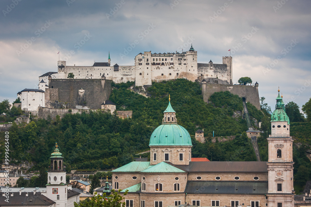 Fototapeta premium View to the city of Salzburg