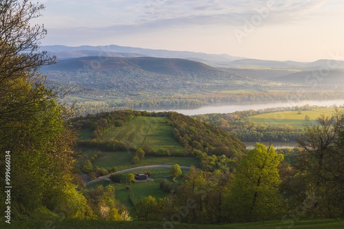 Fotografi View to castle Visegrad and surroundings