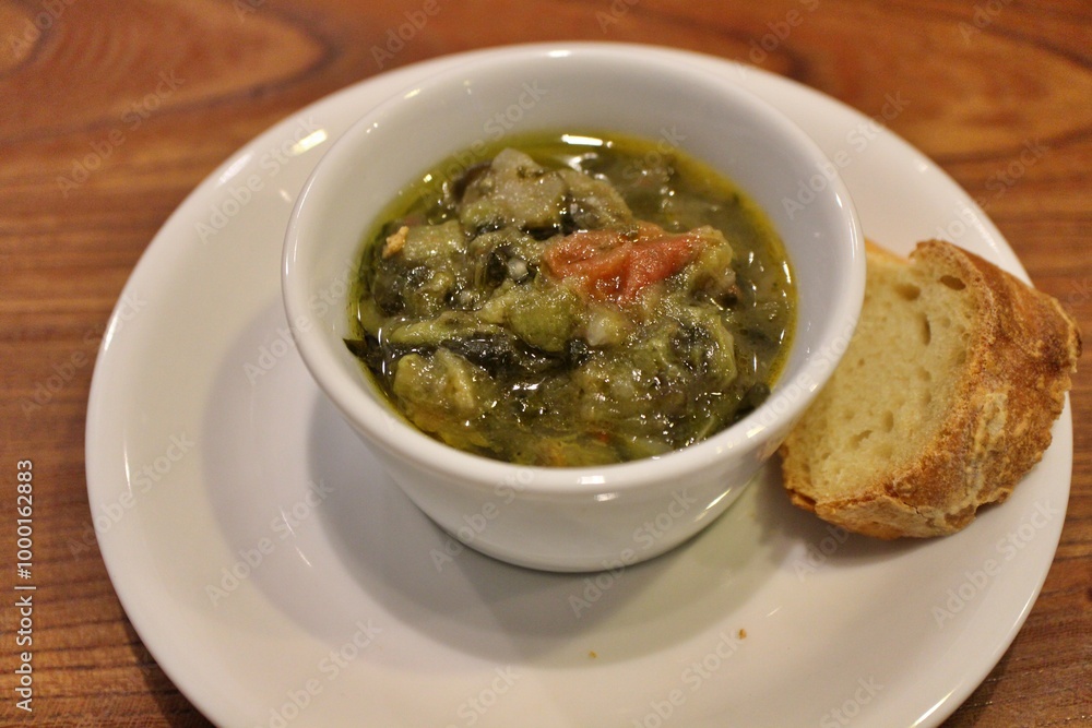 Italian cuisine: zuppa di verdure (vegetable soup) Italian cuisine: zuppa di verdure (vegetable soup)