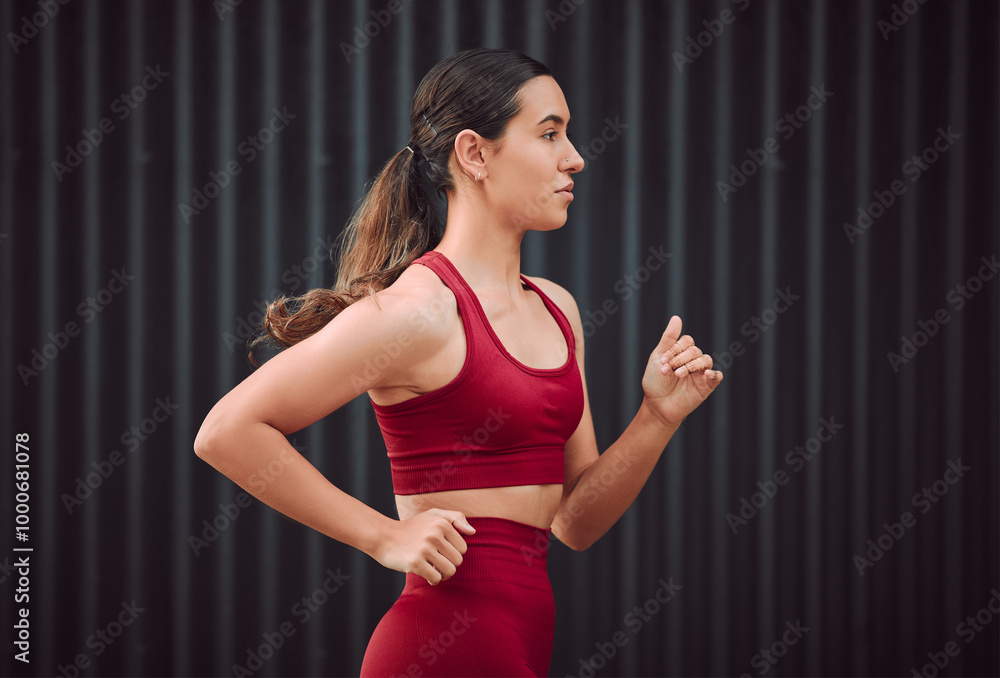 Φωτογραφία Woman, health and running outdoor for exercise, fitness and cardio in morning with endurance challenge