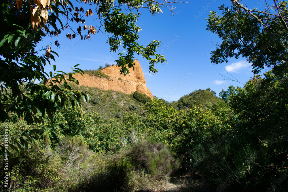 Parque natural de las minas romanas de Las Médulas, León, España Parque natural de las minas romanas de Las Médulas, León, España