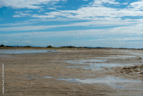 27.09.2024: Der Strand Plage du Piémanson.Regionaler Naturpark Camargue, Provence-Alpes-Côte d’Azur, Frankreich