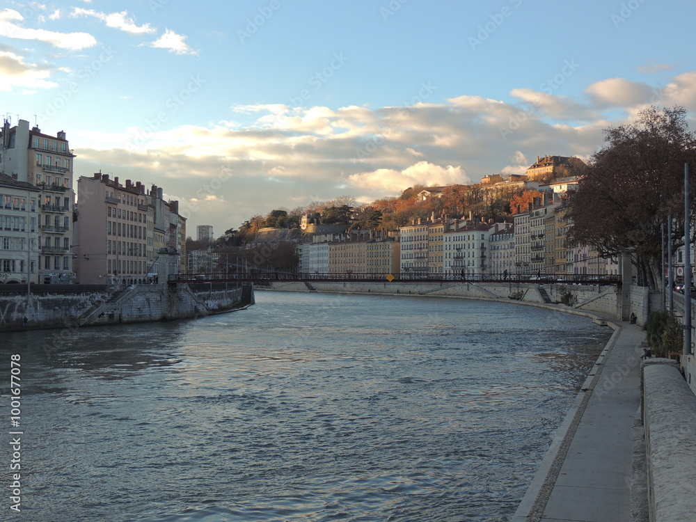 Obraz premium Sunset in Lyon - France - Saône River