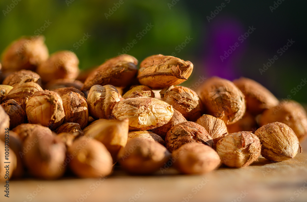Hazelnuts have a pleasantly sweet taste and come from the hazel tree. Hazelnuts have a pleasantly sweet taste and come from the hazel tree.