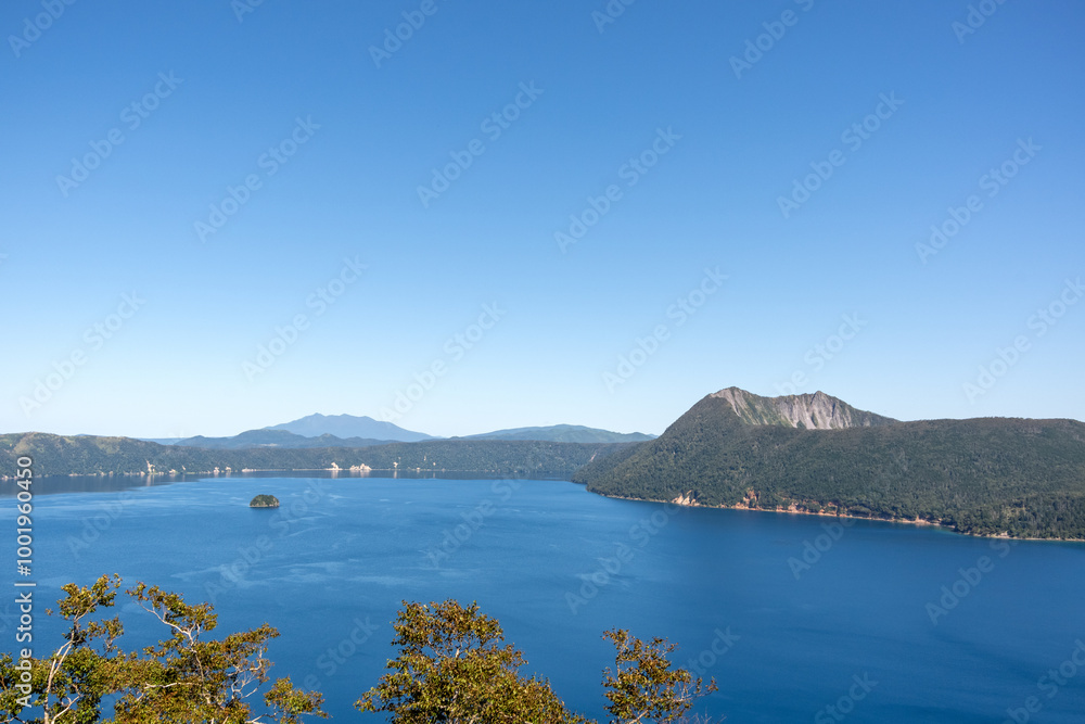 Obraz premium 北海道 快晴の摩周湖