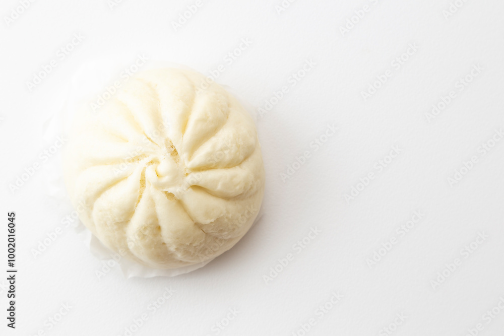 Fototapeta premium 白背景に中華まん