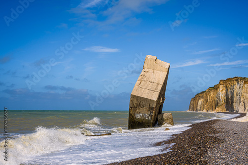 Le bunker renversé de Sainte-Marguerite-sur-Mer photo