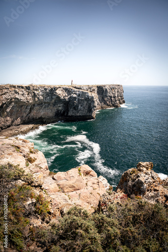 Foto Dramatic Coastal Cliffs and Scenic Seascapes of Algarve, Portugal