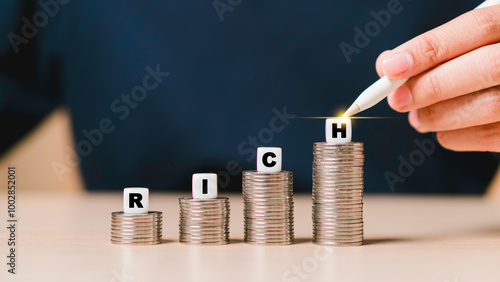 Obraz na płótnie the coins stack for a financial business presentation, home, money saving, stock and fund management, retirement plan concept, business growth, profit, selective focus w salonie