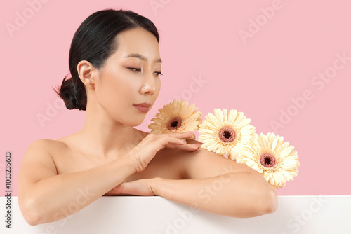 Beautiful Asian woman with ...