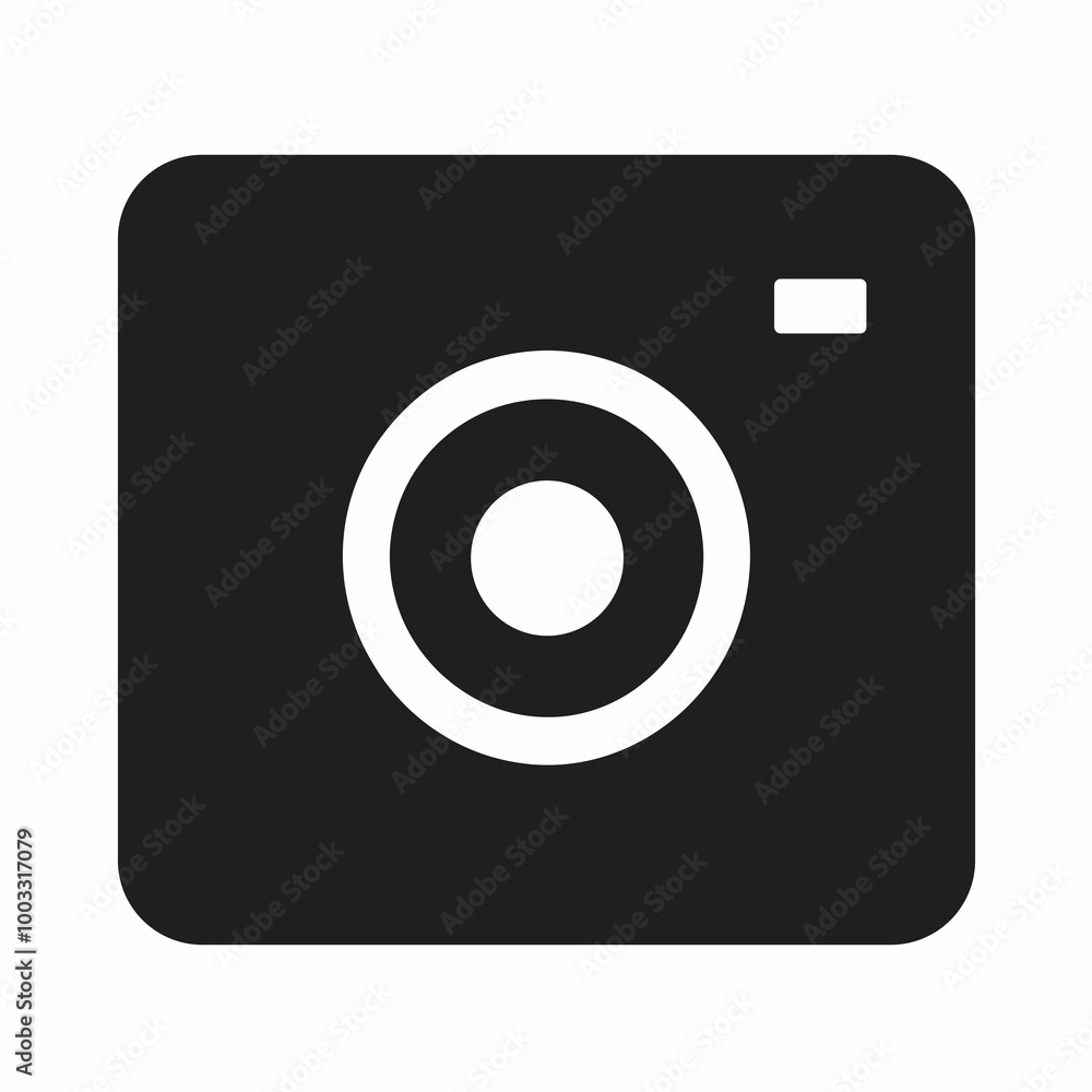 This vector icon features a minimalist line design of a camera, ideal for use in digital applications focused on photography and media representation This vector icon features a minimalist line design of a camera, ideal for use in digital applications focused on photography and media representation
