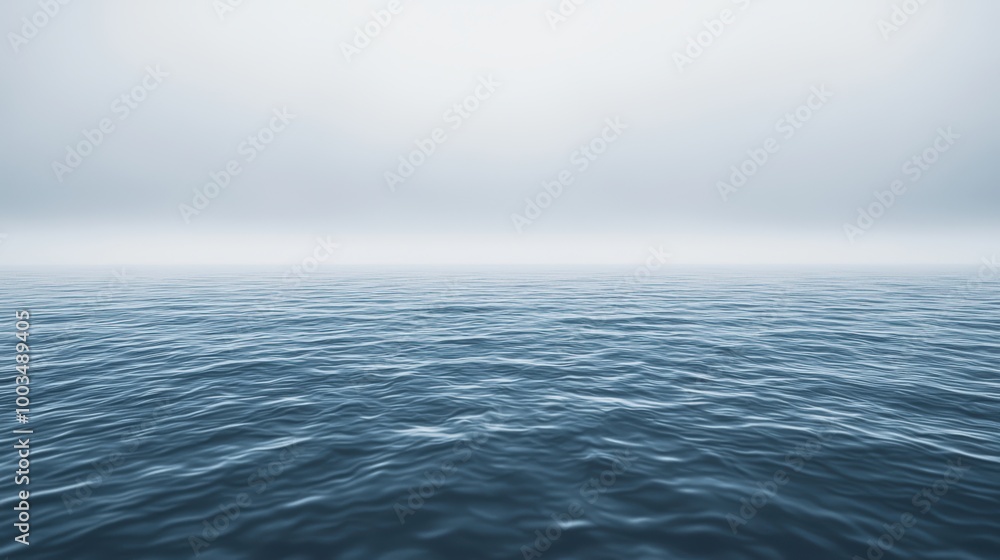 Obraz premium Calm ocean waves with fog