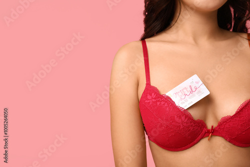 Beautiful young woman in se...