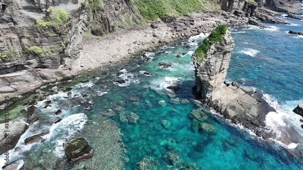 立神岩をオービット撮影 立神岩をオービット撮影