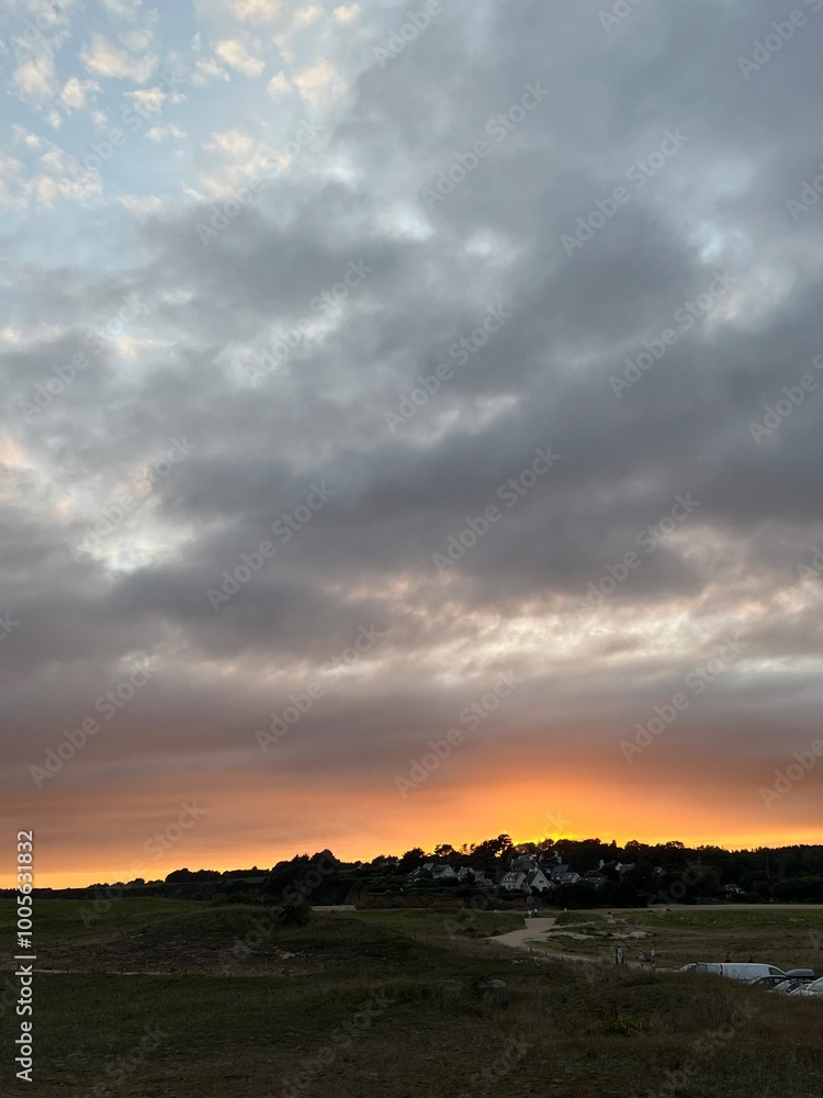 Obraz premium sunset in the mountains