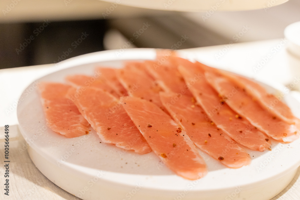 Enjoying delicious freshly cooked roast meat is a great way to relax on the weekend. Enjoying delicious freshly cooked roast meat is a great way to relax on the weekend.