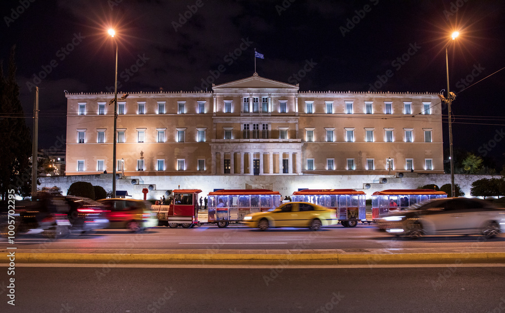 Fototapeta premium Greek parliament, Syntagma square, Athens, Greece at night.