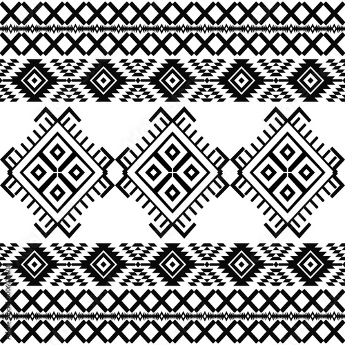 American seamless black white tribal ethnic native pattern.Traditional Navajo,Aztec,Apache,Southwest style fabric pattern.Abstract vector motif.For fabric,clothing,blanket,carpet,woven,wrap,decoration