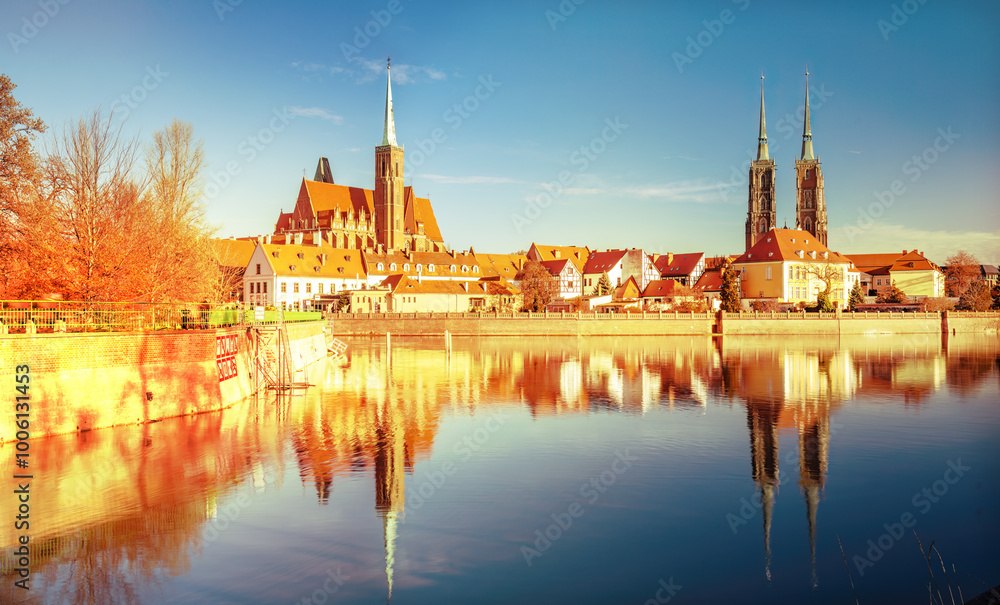 Fototapeta premium Center historical part of the city Wroclaw