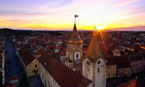 Wallpaper Mural  Old town Torontodigital.ca