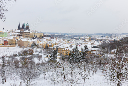Obraz na płótnie Snowy Prague City with gothic Castle from the Hill Petrin, Czech republic w salonie
