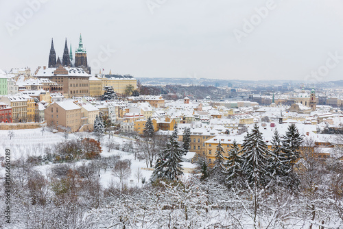 Obraz na płótnie Snowy Prague City with gothic Castle from the Hill Petrin, Czech republic w salonie