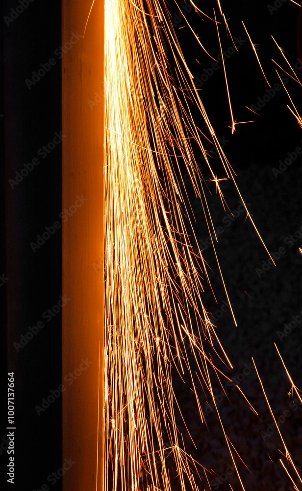 iskry, pomarańczowe iskry, iskry ze szlifierki, orange sparks, sparks from the grinder, Sparks from cutting metal of angle grinder, spark from the grinding wheel