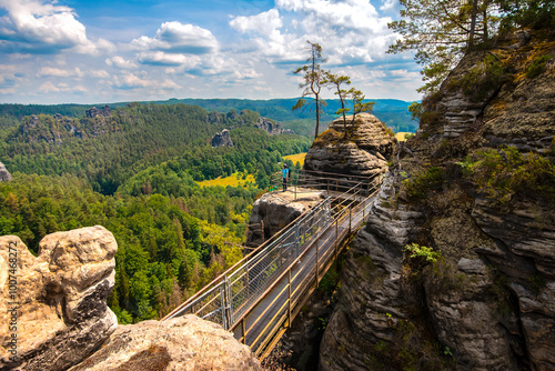Obraz na płótnie Saxon Switzerland, Bastai Bridge. Mountain view w salonie