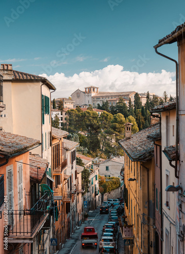 Fototapeta Naklejka Na Ścianę i Meble -  perugia street alley, umbria, italy