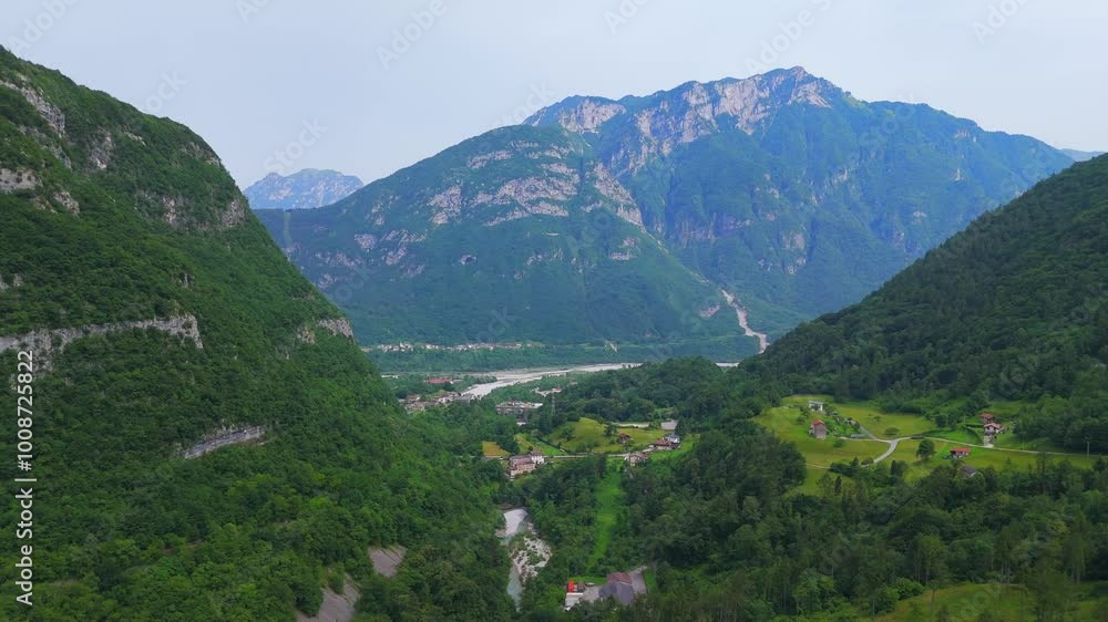Drone captures Igne’s peaceful charm, with sweeping views of the towering Dolomites and the lush countryside. Drone captures Igne’s peaceful charm, with sweeping views of the towering Dolomites and the lush countryside.