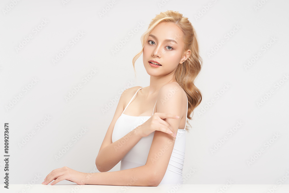 Obraz premium Beautiful young asian woman with clean fresh skin on white background, Face care, Facial treatment, Cosmetology, beauty and spa, Asian women portrait.