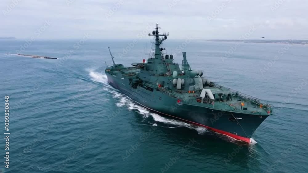Warships in battle are very terrible and very cool Warships in battle are very terrible and very cool