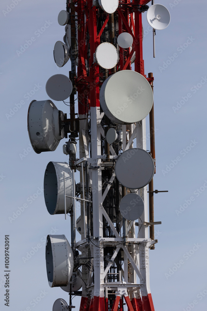 Repeater antennas, repeater antennas, mobile telephony, repeater antenna tower Repeater antennas, repeater antennas, mobile telephony, repeater antenna tower