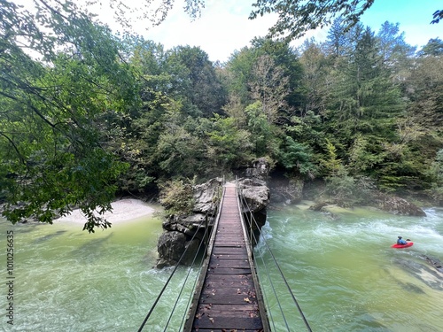 Brjeka footbridge, Bovec (Triglav National Park, Slovenia) - Die Fußgängerbrücke Brjeka über die Fluss Soca, Bovec (Triglav-Nationalpark, Slowenien) - Brv Brjeka, Bovec (Triglavski narodni park) photo