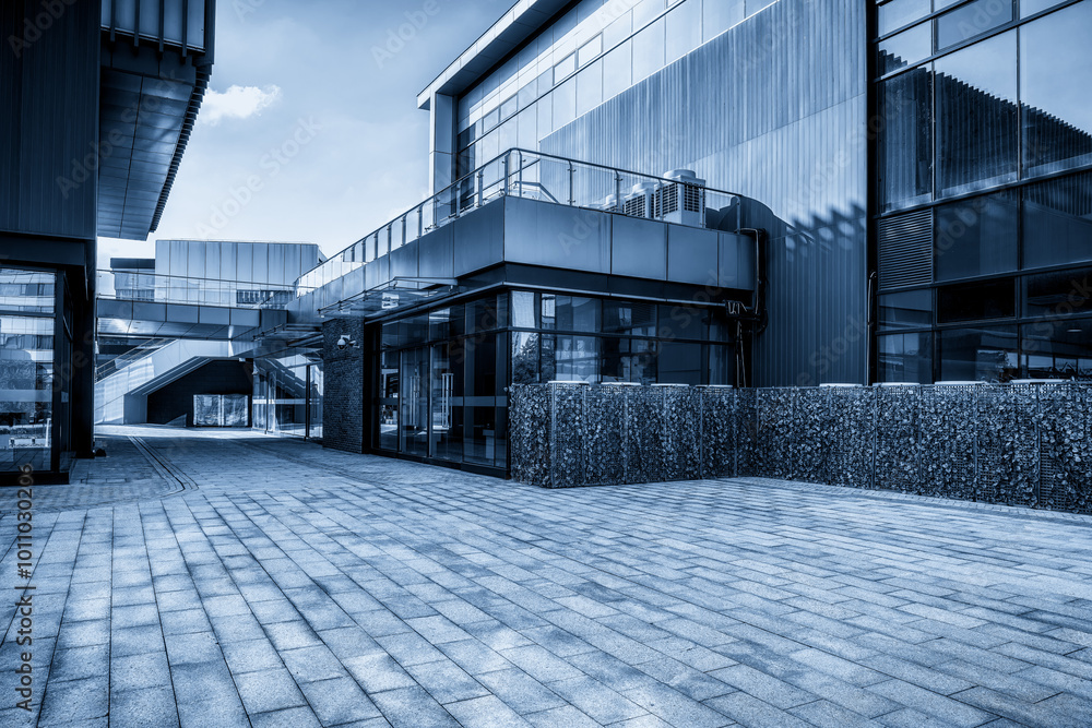 Contemporary Urban Architecture in Monochrome Blue Tones Contemporary Urban Architecture in Monochrome Blue Tones