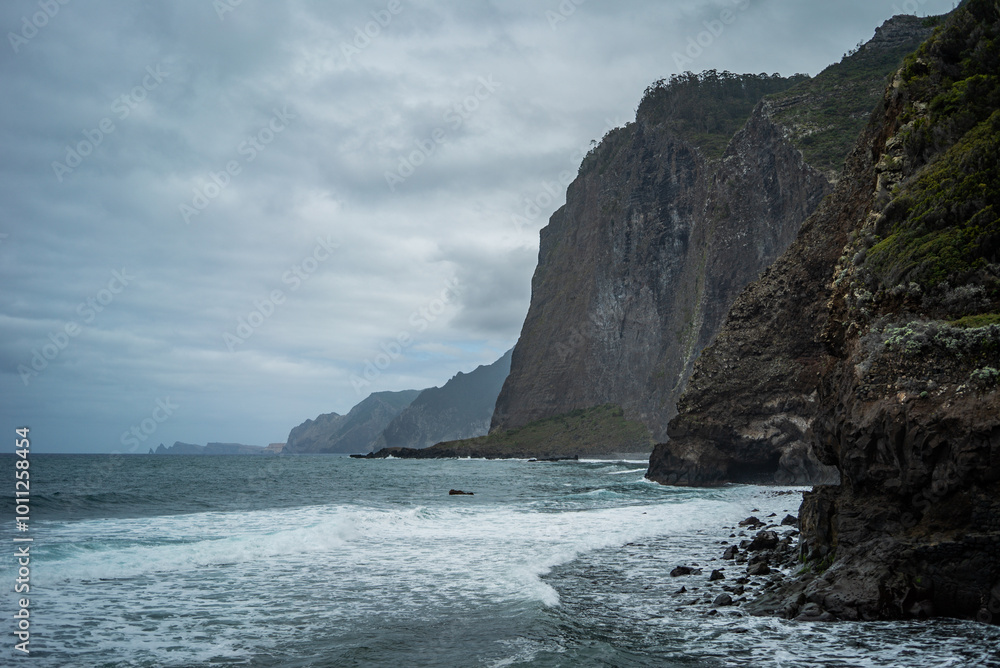 Wilderness Hike Along Madeira’s Cliffside Wilderness Hike Along Madeira’s Cliffside