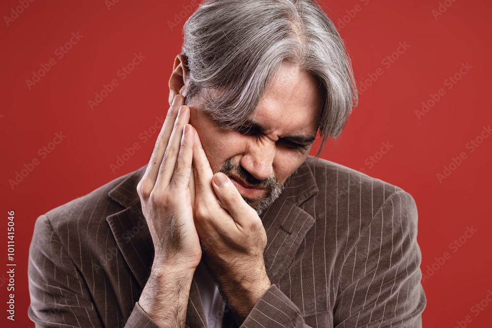 man with toothache