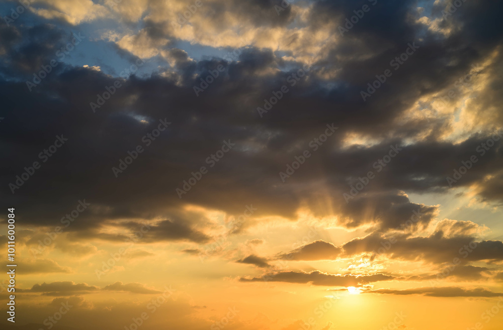 Fototapeta premium Fiery sunset, colorful clouds in the sky