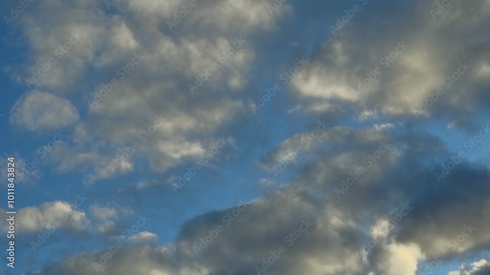 Ciel nuageux bleu gris Ciel nuageux bleu gris