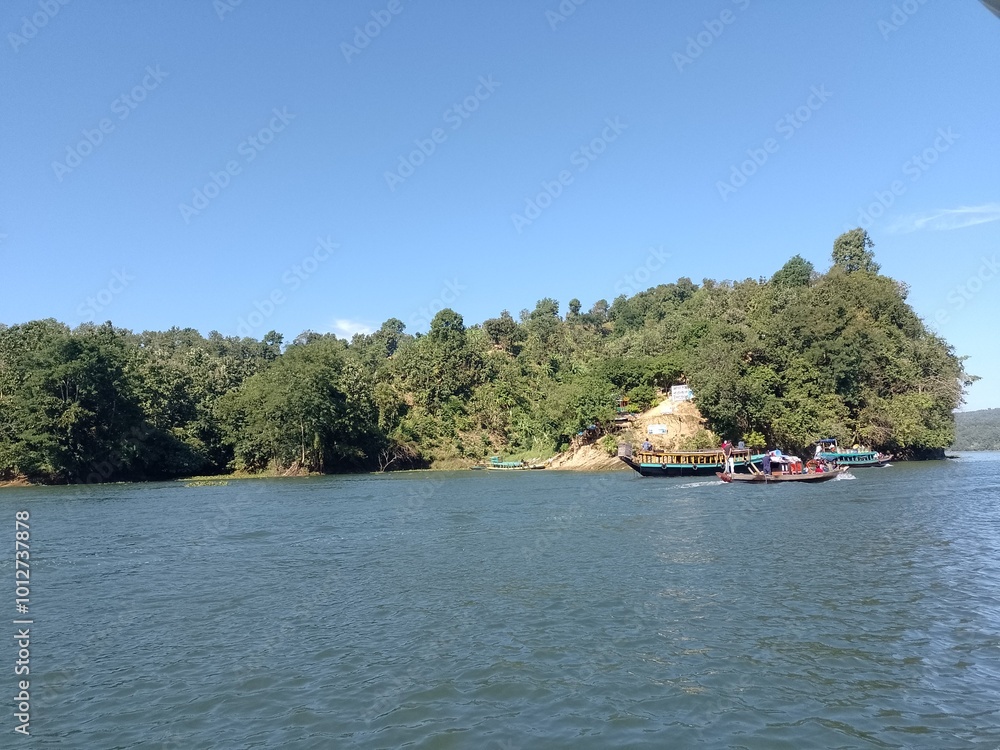 Fototapeta premium boat on the river