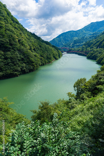 【縦写真】庄川峡