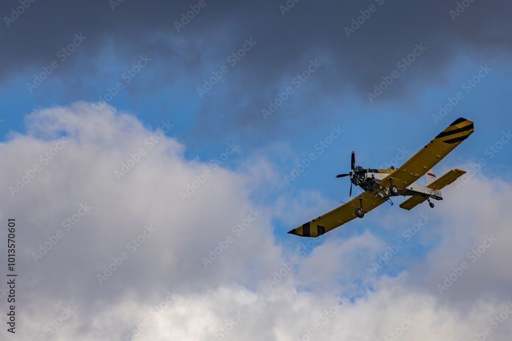 A light aircraft for extinguishing fires from the air in a rescue operation A light aircraft for extinguishing fires from the air in a rescue operation