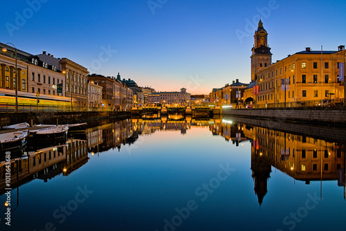 Nightshot with clear sky and reflections at Gothenburg Brunnsparken